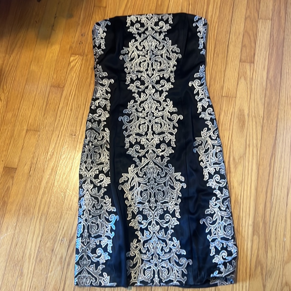 Le Chateau Tube Dress